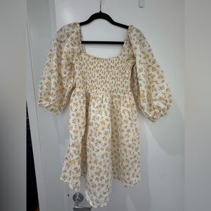 Urban Outfitters Women’s Smocked Floral Dress | XS | Cream and Yellow